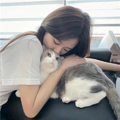 女军官与魔鬼